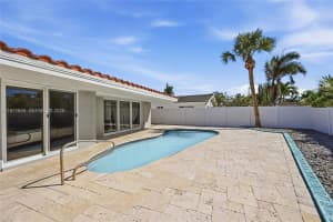 1950 Ne 55th Ct Fort Lauderdale, FL 33308 - MLS#A11971645