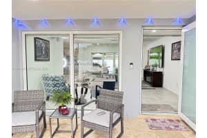 8424 Miramar Pkwy Miramar, FL 33025 - MLS#A11971665