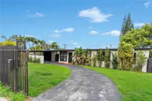 8461 Sw 38th St Miami, FL 33155 - MLS#A11971688