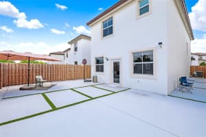 2369 Nw 131st Cir Miami, FL 33167 - MLS#A11971705