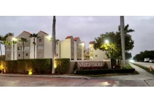6155 Nw 186th St 308, Hialeah