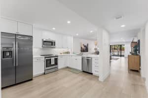 1030 Us Highway 1 112, North Palm Beach