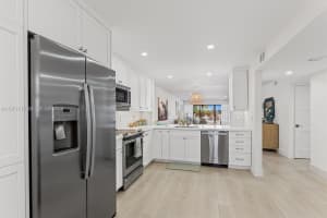 1030 Us Highway 1 112 North Palm Beach, FL 33408 - MLS#A11971716