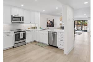 1030 Us Highway 1 112 North Palm Beach, FL 33408 - MLS#A11971716