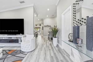 892 Nw 136th Pl Miami, FL 33182 - MLS#A11971748