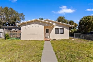 45 Ne 186th Ter Miami, FL 33179 - MLS#A11971767