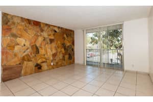 8421 NW 8th St APT 203, Miami, FL 33126, - MLS#A11971792