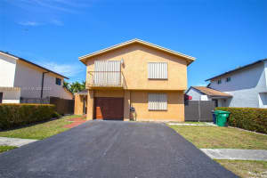 11535 Sw 32nd Ln Miami, FL 33165 - MLS#A11971811