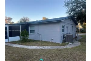 2528 Hyde Park Rd Jacksonville, FL 32210 - Off Market