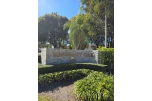 10441 Mahogany Key Cir 102 Miami, FL 33196 - MLS#A11971899