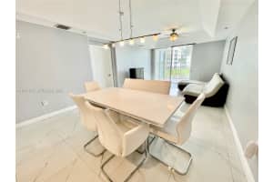 10710 Nw 66th St 212 Doral, FL 33178 - MLS#A11971915