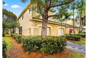 2167 Hacienda Ter 2167 Weston, FL 33327 - MLS#A11971927