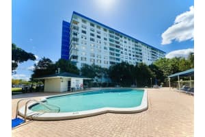 4001 Hillcrest Dr 909 Hollywood, FL 33021 - MLS#A11971942