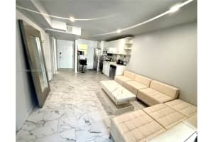 950 Euclid Ave 202 Miami Beach, FL 33139 - MLS#A11971943