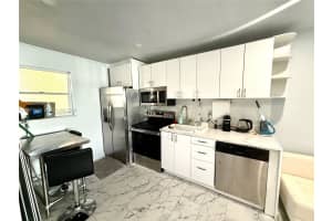 950 Euclid Ave 202 Miami Beach, FL 33139 - MLS#A11971943
