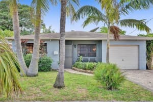 208 Sw 2nd Ave Hallandale Beach, FL 33009 - MLS#A11971971