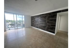 2000 Ne 135th St 406 North Miami, FL 33181 - MLS#A11971974