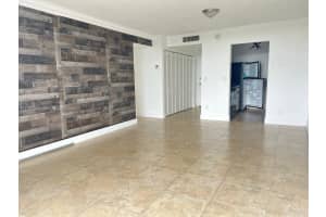 2000 Ne 135th St 406 North Miami, FL 33181 - MLS#A11971974