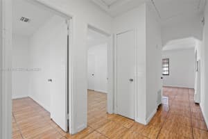 9201 33rd Ave Rd , Miami, FL 33147 - MLS#A11971976