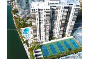 2333 Brickell Ave 308 Miami, FL 33129 - MLS#A11972014