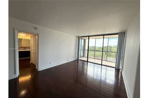 20335 W Country Club Dr 502 Aventura, FL 33180 - MLS#A11972042