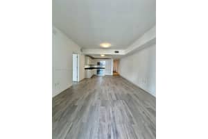 1010 Brickell Ave 3711 Miami, FL 33131 - MLS#A11972046