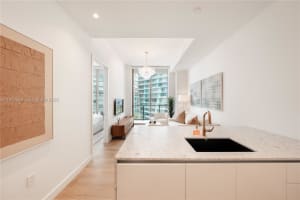 2655 S Bayshore Dr 1007 Miami, FL 33133 - MLS#A11972048