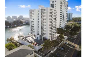 7933 West Dr 819 North Bay Village, FL 33141 - MLS#A11972092