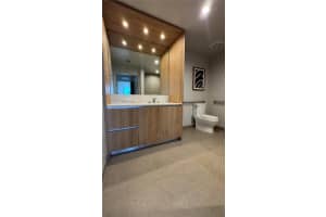 11 NE 6th St #1508, Miami, FL 33132, - MLS#A11972097