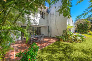 9002 Sw 62nd Ter 7-d Miami, FL 33173 - MLS#A11972109