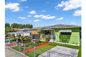 3049 Nw 51st St Miami, FL 33142 - MLS#A11972118