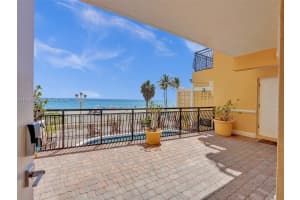 1815 N Surf Rd 202 Hollywood, FL 33019 - MLS#A11972122