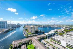 2602 E Hallandale Beach Blvd R1903 Hallandale Beach, FL 33009 - MLS#A11972125