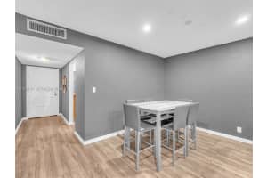 6201 N Falls Cir Dr 210 Lauderhill, FL 33319 - MLS#A11972133