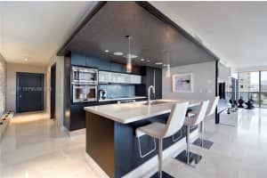5875 Collins Ave APT 1008, Miami Beach, FL 33140, - MLS#A11972137