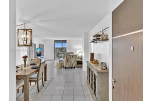 1500 S Ocean Dr 10a Hollywood, FL 33019 - MLS#A11972163