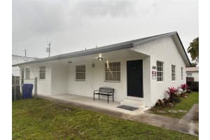 6138 Grant St A Hollywood, FL 33024 - MLS#A11972187