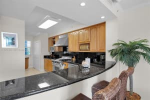 101 Gulfview Drive, Islam 101 Gulfview Drive 116d Islamorada, FL 33036 - MLS#A11972200