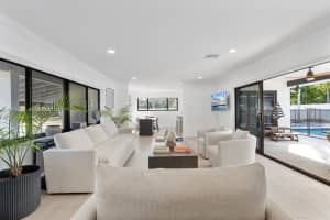 8201 Sw 151st St Palmetto Bay, FL 33158 - MLS#A11972210