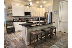 108 Oak Knolls Circle Sebring, FL 33876 - MLS#A11972237