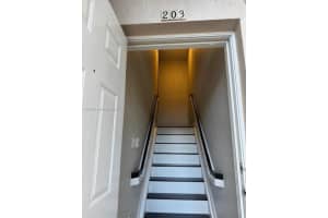 5650 Nw 115th Ct 203 Doral, FL 33178 - MLS#A11972245