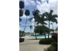 2451 Brickell Ave 4p Miami, FL 33129 - MLS#A11972246