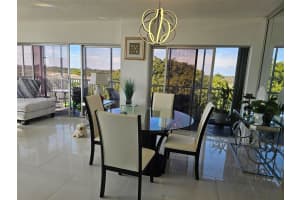 3850 Washington St 516 Hollywood, FL 33021 - MLS#A11972269