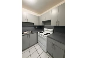 2170 11th St , Miami, FL 33125 - MLS#A11972281