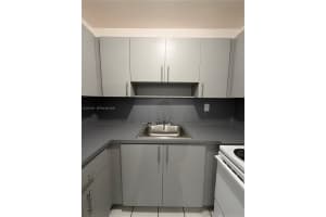 2170 11th St , Miami, FL 33125 - MLS#A11972281