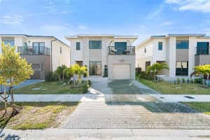 209 Nw 13th Pl Florida City, FL 33034 - MLS#A11972285