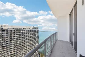 1750 Bayshore Dr , Miami, FL 33132 - MLS#A11972311