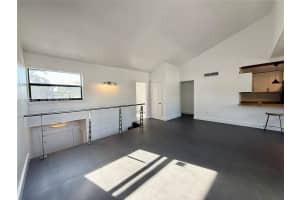 10231 Fontainebleau Blvd 203 Miami, FL 33172 - MLS#A11972321