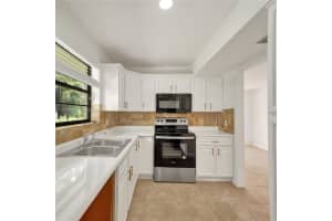 9120 Taft St Pembroke Pines, FL 33024 - MLS#A11972325