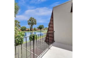 9120 Taft St Pembroke Pines, FL 33024 - MLS#A11972325